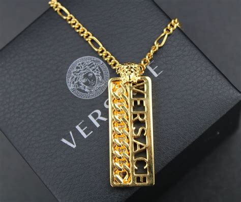 versace kette medusa herren|Medusa Logo.